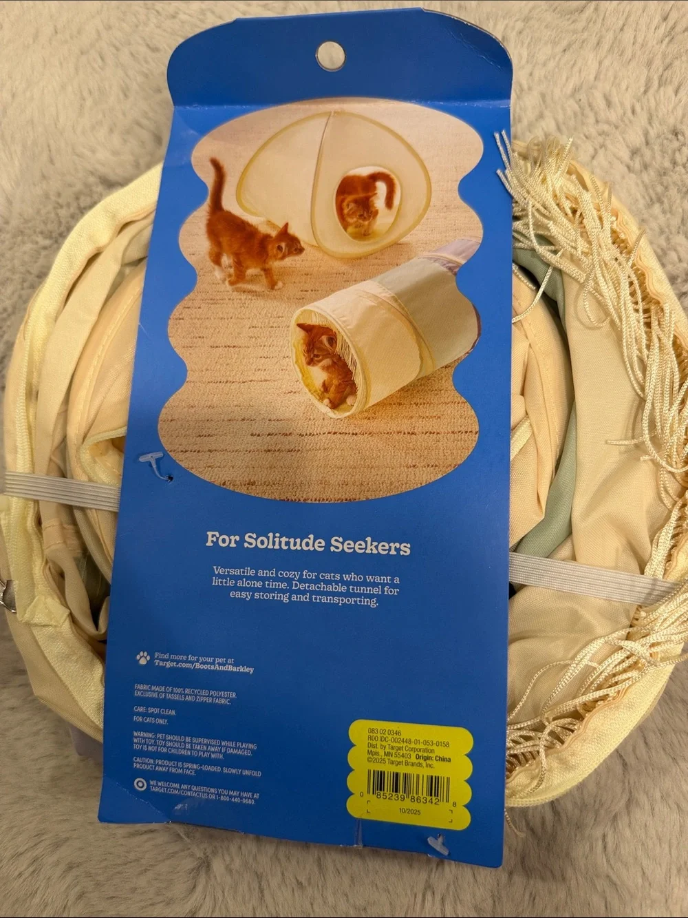 Cat hideaway & detachable tunnel NEW